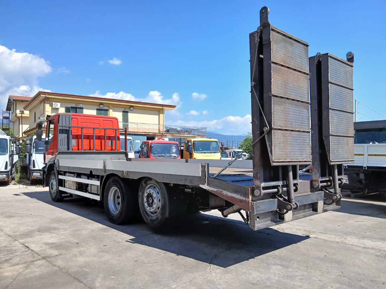 Dropside/ Flatbed truck IVECO STRALIS 260S40: picture 20