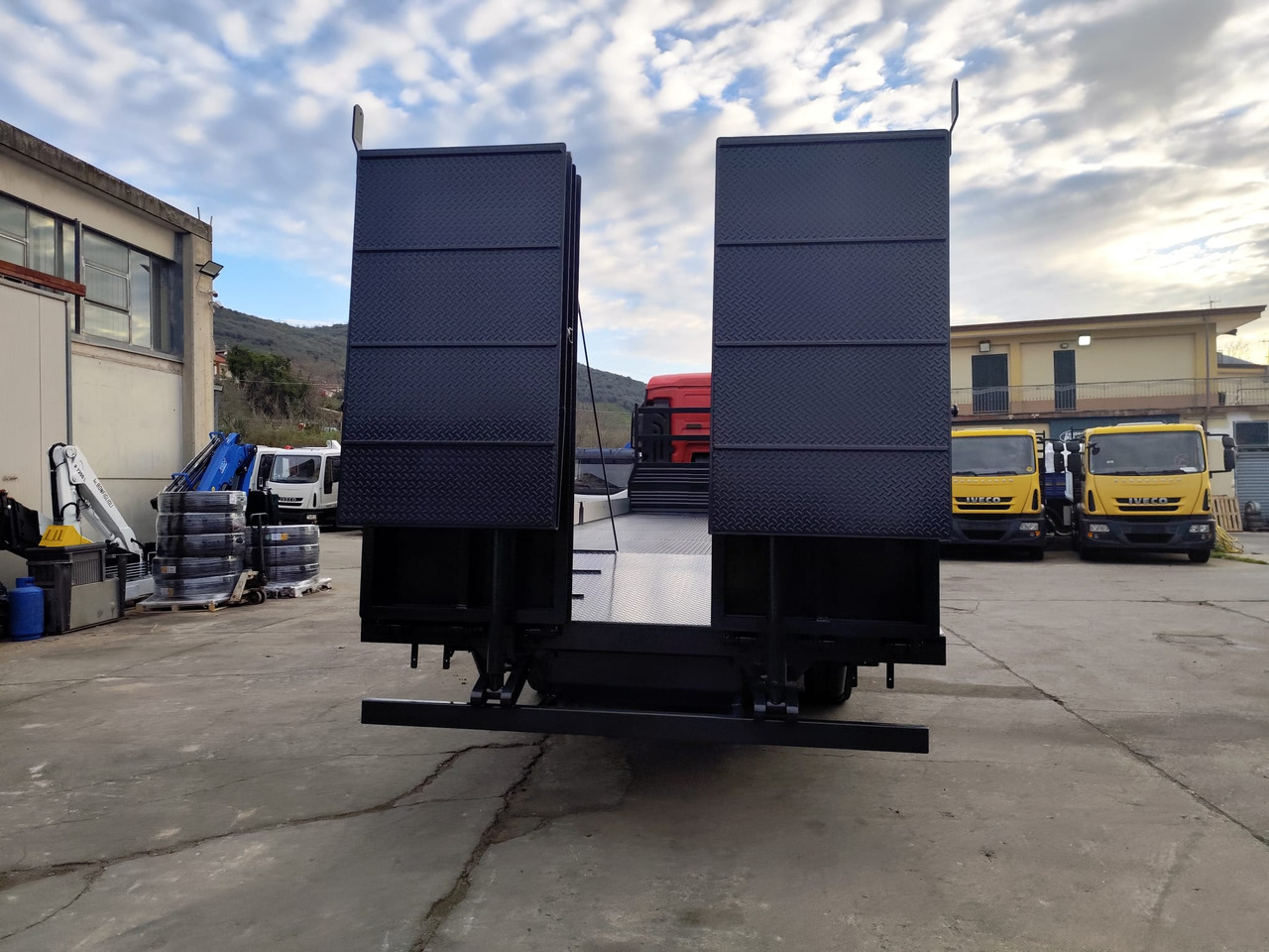 Dropside/ Flatbed truck MAN TGS 26.440: picture 21 Dropside/ Flatbed truck MAN TGS 26.440: picture 21