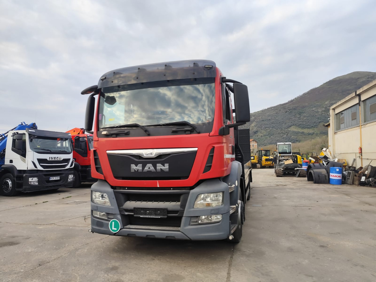 Dropside/ Flatbed truck MAN TGS 26.440: picture 31 Dropside/ Flatbed truck MAN TGS 26.440: picture 31