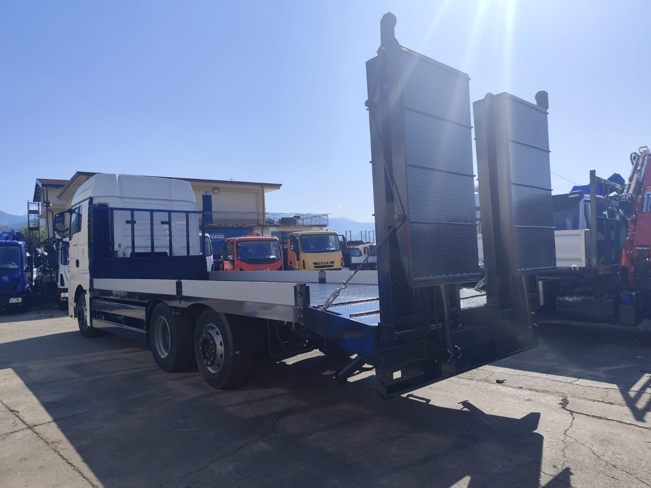 MAN TGX 26.440 - Dropside/ Flatbed truck: picture 5 MAN TGX 26.440 - Dropside/ Flatbed truck: picture 5