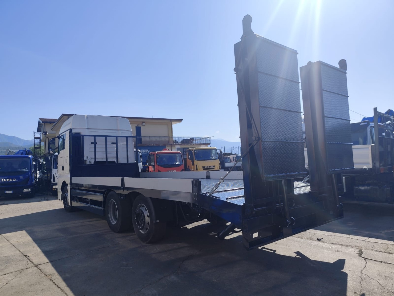 MAN TGX 26.440 - Dropside/ Flatbed truck: picture 4 MAN TGX 26.440 - Dropside/ Flatbed truck: picture 4