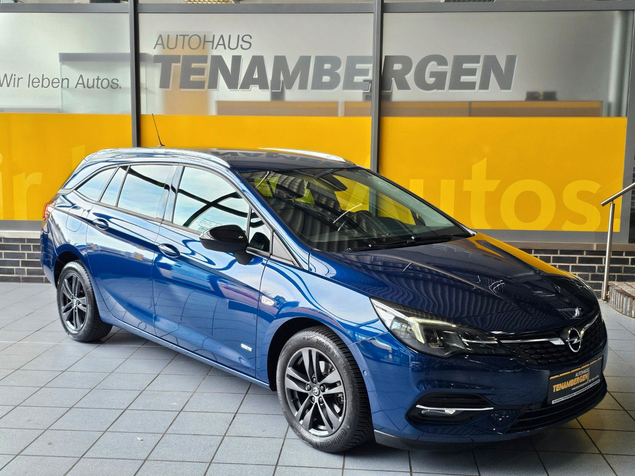 Opel Astra K ST AUTOMATIK SHZ Einparkassistent Kamera - Station wagon: picture 1 Opel Astra K ST AUTOMATIK SHZ Einparkassistent Kamera - Station wagon: picture 1