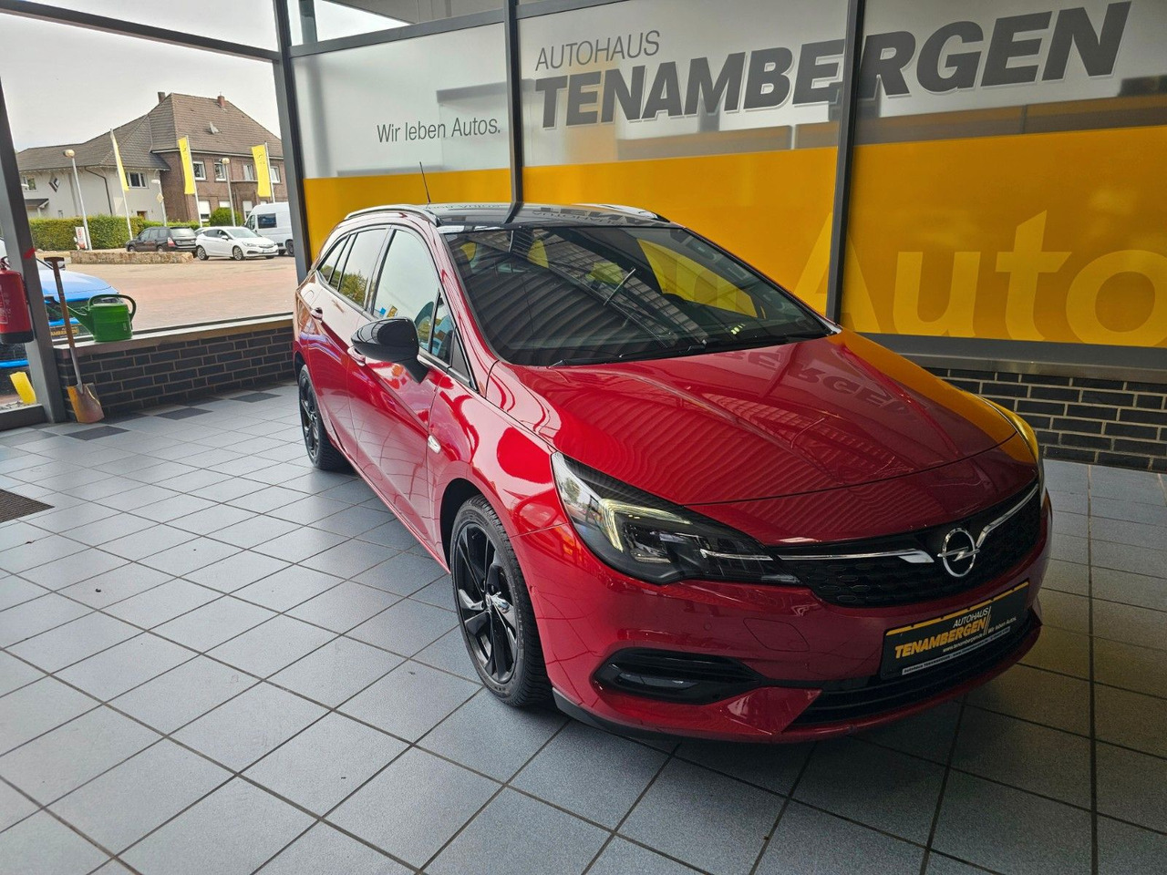 Opel Astra K ST GS Line beheizbare Windschutzscheibe - Station wagon: picture 2 Opel Astra K ST GS Line beheizbare Windschutzscheibe - Station wagon: picture 2