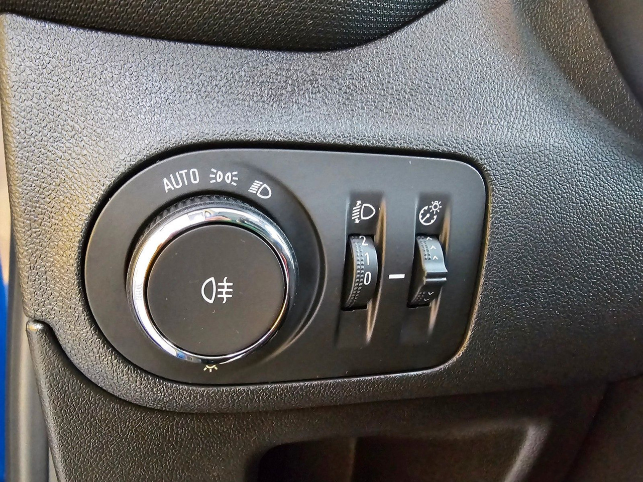 Passenger van Opel Crossland Navi SHZ LHzg PDC Kamera: picture 13 Passenger van Opel Crossland Navi SHZ LHzg PDC Kamera: picture 13