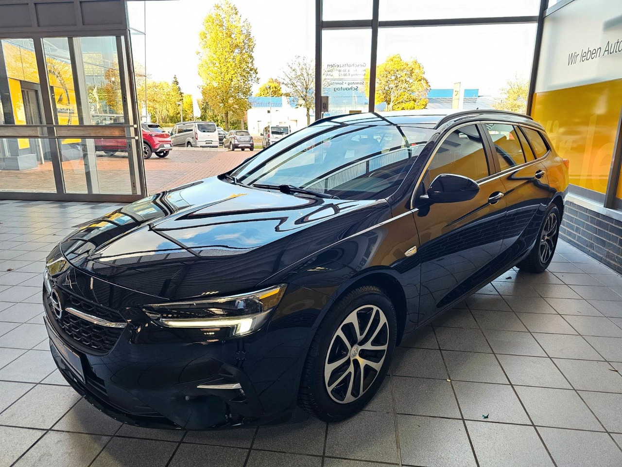 Opel Insignia B ST SHZ LHzg Carplay PDC Spurassistent - Station wagon: picture 4 Opel Insignia B ST SHZ LHzg Carplay PDC Spurassistent - Station wagon: picture 4