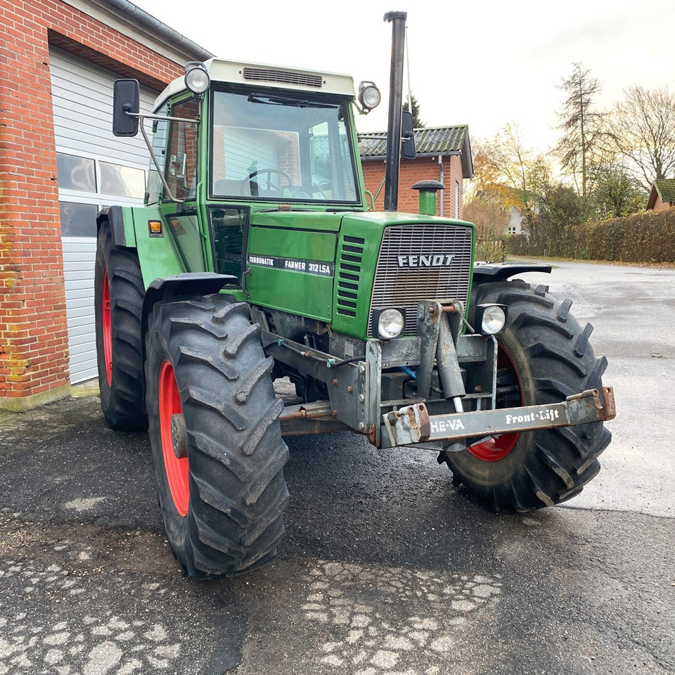 FENDT Farmer 312 LSA - Farm tractor: picture 2 FENDT Farmer 312 LSA - Farm tractor: picture 2