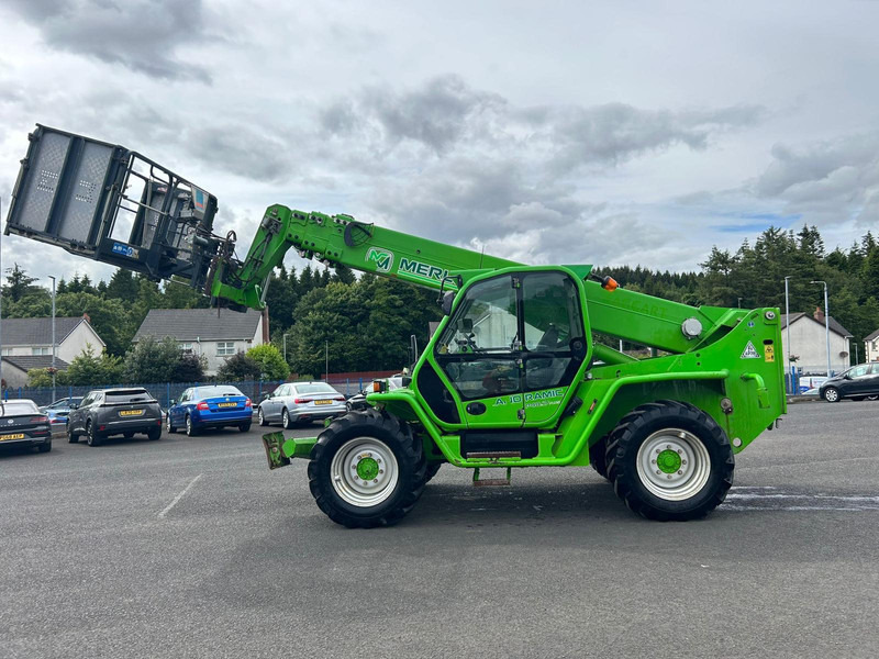 Merlo P 40.17 PLUS Merlo P40.17 PLUS - Telescopic handler: picture 1 Merlo P 40.17 PLUS Merlo P40.17 PLUS - Telescopic handler: picture 1