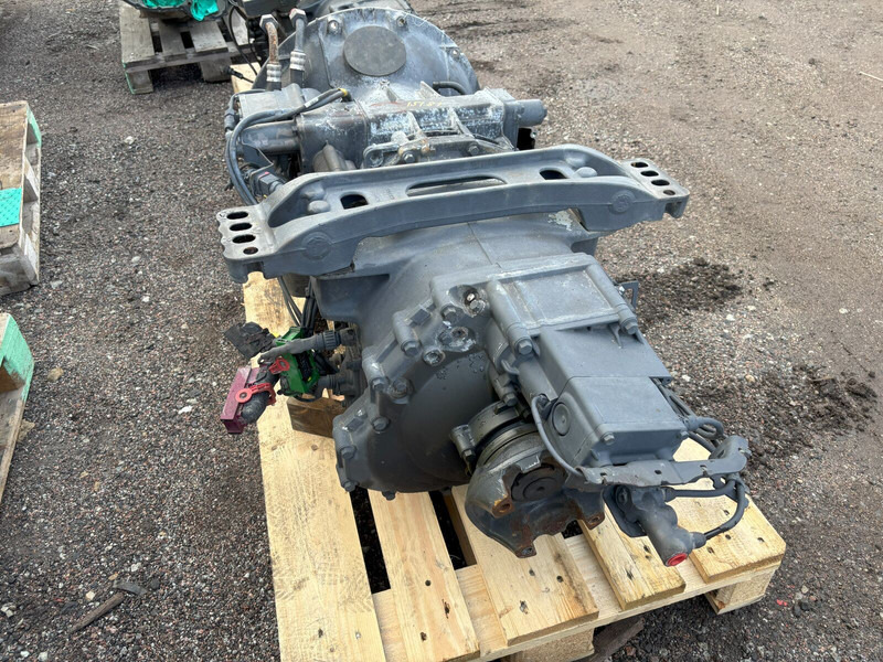 Scania GRS905 TMS2 - Gearbox: picture 4 Scania GRS905 TMS2 - Gearbox: picture 4