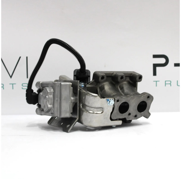 MAN TGX/TGS EGR Klep 51.08150-6143 Nieuw! - Muffler/ Exhaust system for Truck: picture 2 MAN TGX/TGS EGR Klep 51.08150-6143 Nieuw! - Muffler/ Exhaust system for Truck: picture 2