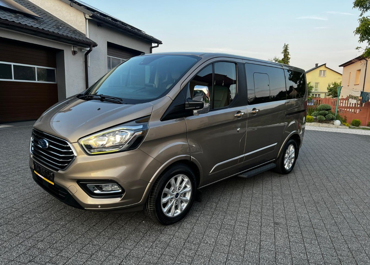 Ford Tourneo Custom Ford Turneo Tytanium X Sprowadzony Zarejstrowany - Minibus, Passenger van: picture 5 Ford Tourneo Custom Ford Turneo Tytanium X Sprowadzony Zarejstrowany - Minibus, Passenger van: picture 5