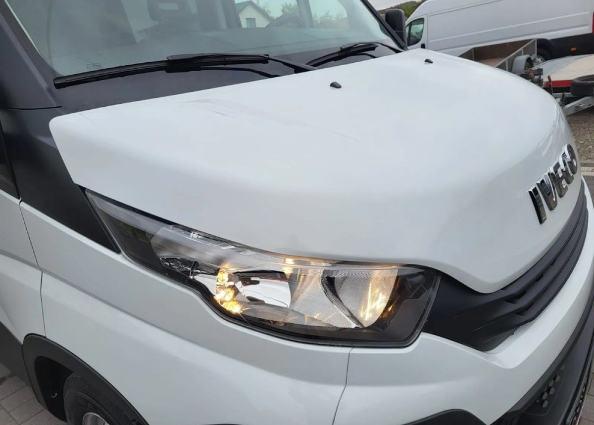 Combi van Iveco Daily Max 7 -osobowe: picture 11 Combi van Iveco Daily Max 7 -osobowe: picture 11