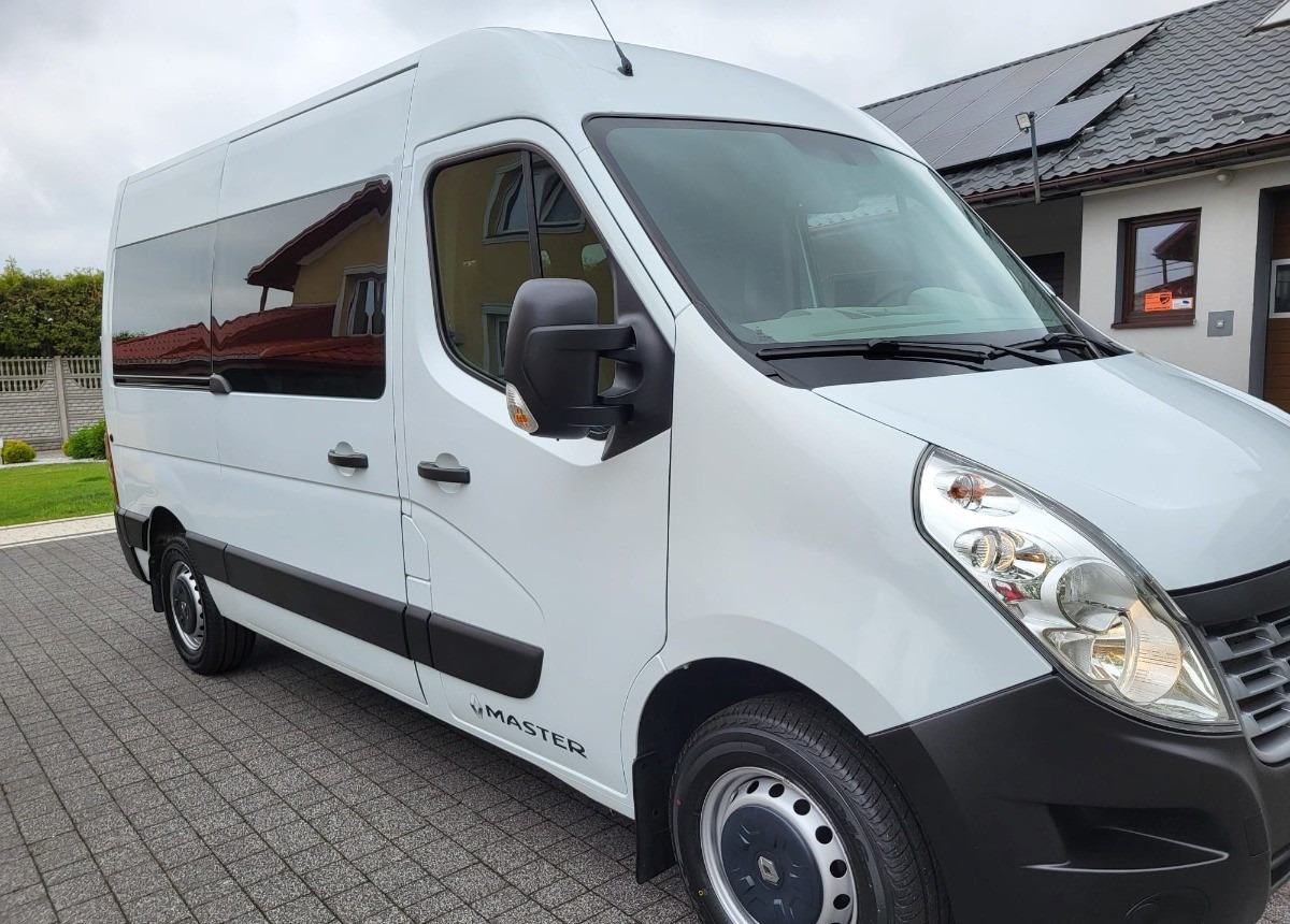 Renault Master 2.3 170ps. L2H2 8-osobowy Serwisowany I właściciel - Minibus, Passenger van: picture 5 Renault Master 2.3 170ps. L2H2 8-osobowy Serwisowany I właściciel - Minibus, Passenger van: picture 5