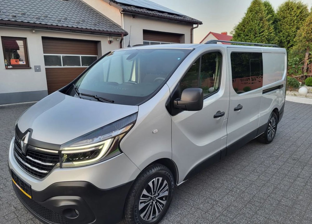 Renault Trafic 2.0 Doka - Combi van: picture 1 Renault Trafic 2.0 Doka - Combi van: picture 1