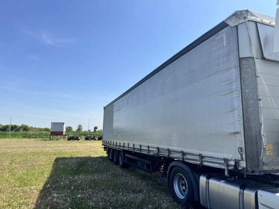 Schmitz SCS BS/Curtainsider S3T - Curtainsider semi-trailer: picture 2 Schmitz SCS BS/Curtainsider S3T - Curtainsider semi-trailer: picture 2