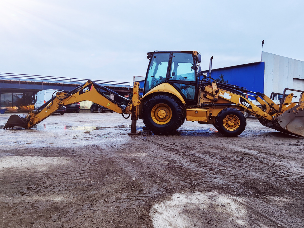 Backhoe loader CATERPILLAR 428E: picture 7
