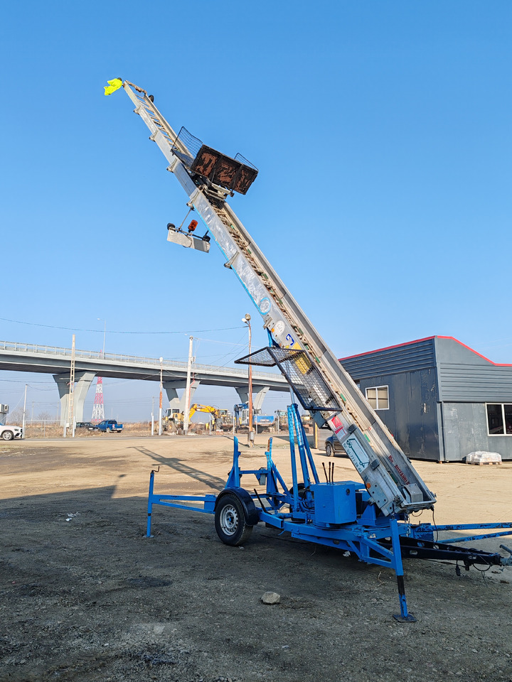 Klaas Nacela - Loading ramp: picture 1 Klaas Nacela - Loading ramp: picture 1