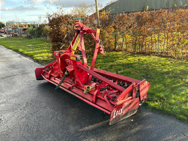 Lely Lelyterra 300-25 - Construction machinery: picture 1 Lely Lelyterra 300-25 - Construction machinery: picture 1