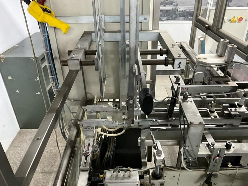 Tinarelli SL1 - Packaging machinery: picture 4 Tinarelli SL1 - Packaging machinery: picture 4