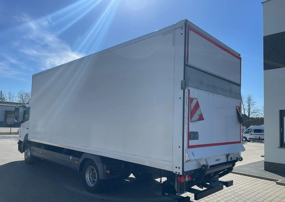 Mercedes-Benz ATEGO 1224 - Box truck: picture 3 Mercedes-Benz ATEGO 1224 - Box truck: picture 3