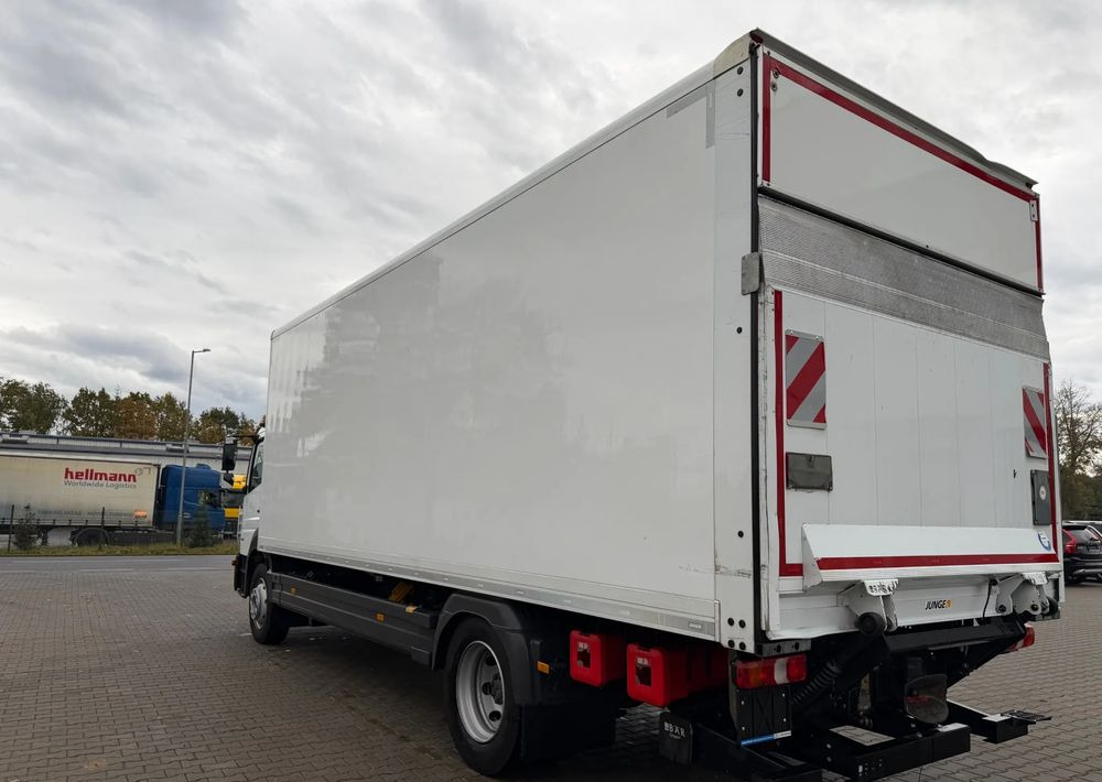 Mercedes-Benz ATEGO 1524 - Box truck: picture 3 Mercedes-Benz ATEGO 1524 - Box truck: picture 3