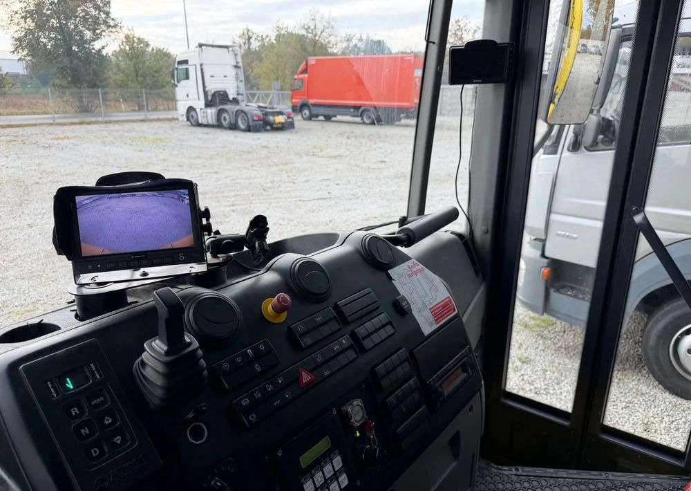 Garbage truck Mercedes-Benz ECONIC 2630, EURO6/ ŚMECIARKA/ ZOELLER/ DELTA: picture 13