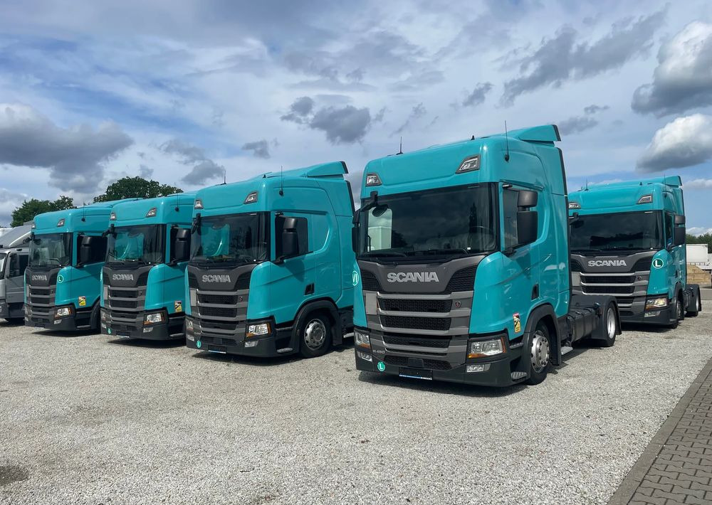Scania R450 Mega , bez EGR, Retarder! - Tractor unit: picture 1 Scania R450 Mega , bez EGR, Retarder! - Tractor unit: picture 1