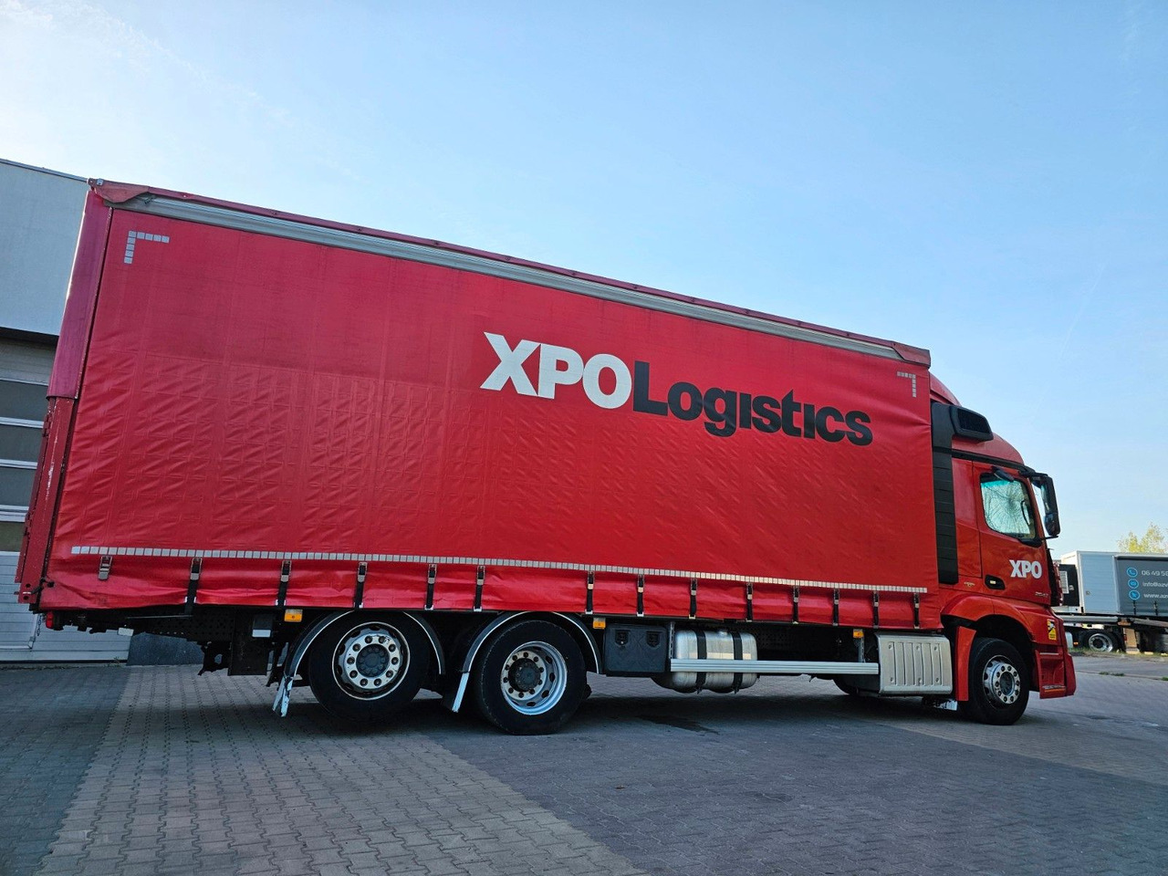 Mercedes-Benz 2543 ACTROS 6x2 JUMBO 8,2 Erhöhtes Dach Edscha - Curtainsider truck: picture 4 Mercedes-Benz 2543 ACTROS 6x2 JUMBO 8,2 Erhöhtes Dach Edscha - Curtainsider truck: picture 4