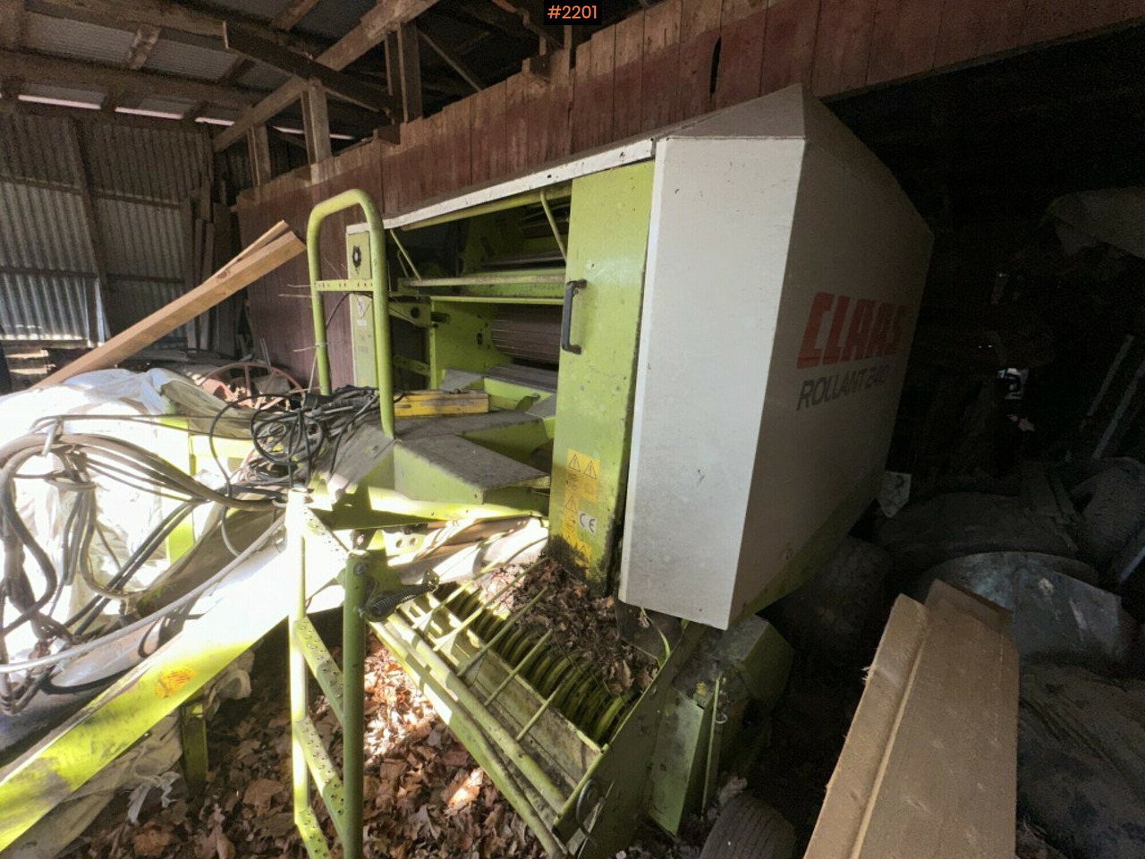 Baler Claas Rollant 240 - Hay and forage equipment: picture 3 Baler Claas Rollant 240 - Hay and forage equipment: picture 3