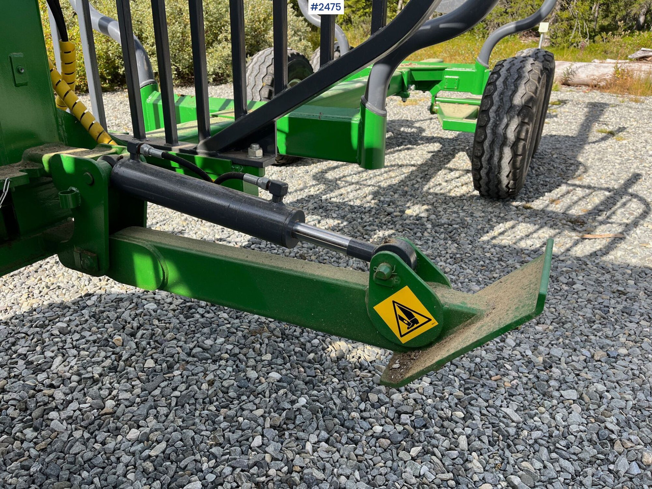 Farma Forestry Trailer T7 - CT4.6-7D, 7 tons – frame steering - Forestry equipment: picture 4 Farma Forestry Trailer T7 - CT4.6-7D, 7 tons – frame steering - Forestry equipment: picture 4