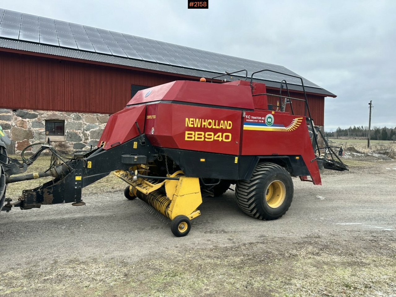 Square baler, New Holland BB940R Cropcutter - Hay and forage equipment: picture 1 Square baler, New Holland BB940R Cropcutter - Hay and forage equipment: picture 1