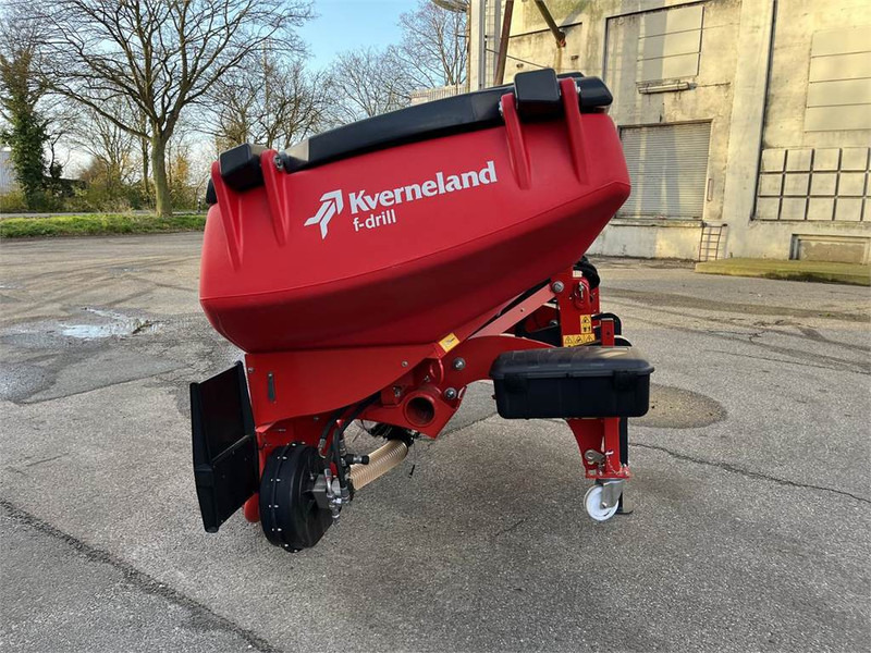 Kverneland F Drill Maxi 2200 Liter - Combine seed drill: picture 3 Kverneland F Drill Maxi 2200 Liter - Combine seed drill: picture 3