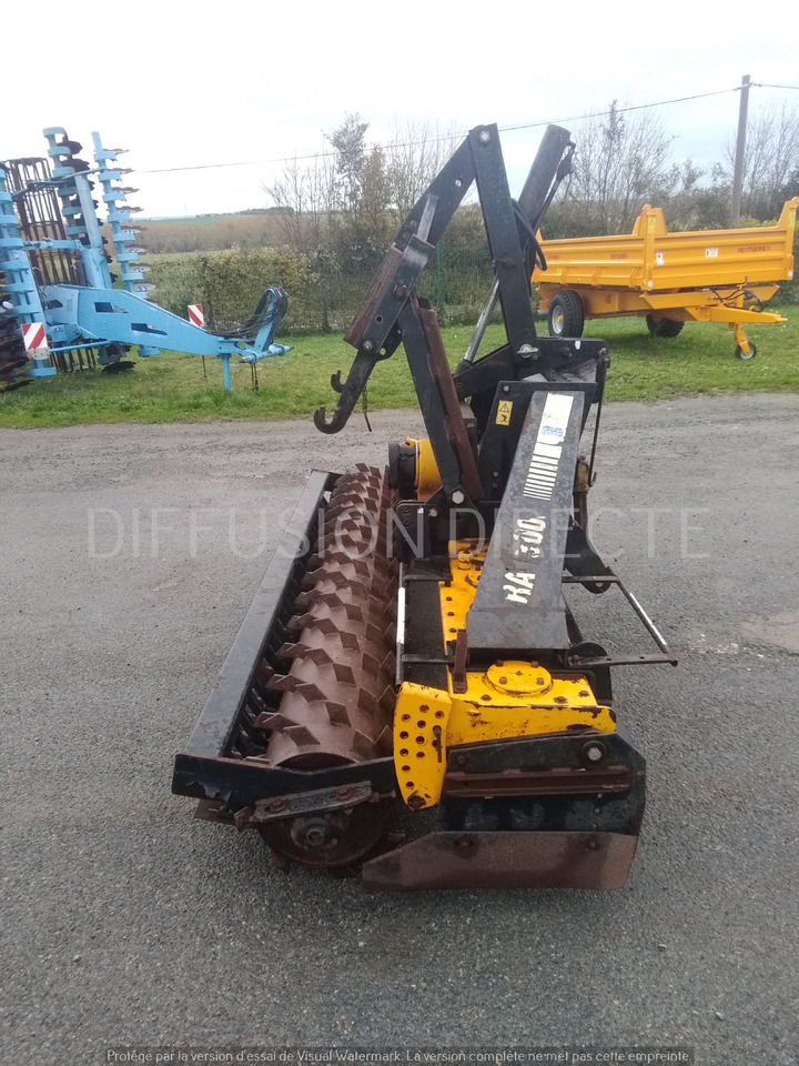 AGRAM HERSE ROTATIVE RA 3000 - Rotavator: picture 4 AGRAM HERSE ROTATIVE RA 3000 - Rotavator: picture 4
