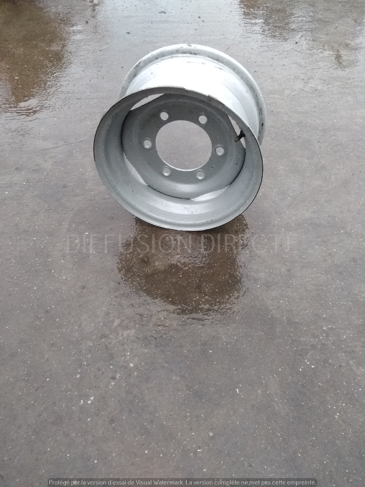 JANTE 6 TROUS - Rim: picture 2 JANTE 6 TROUS - Rim: picture 2