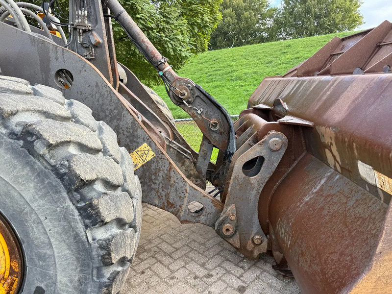 Wheel loader Volvo L180H CDC First Owner orginal Good Tyres: picture 11