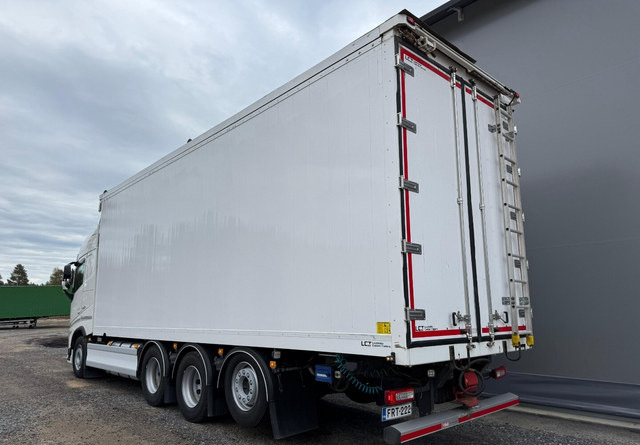Volvo FH 540 8x4 66m3 - Box truck: picture 4 Volvo FH 540 8x4 66m3 - Box truck: picture 4