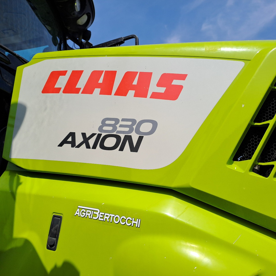 CLAAS 830 AXION - Farm tractor: picture 4 CLAAS 830 AXION - Farm tractor: picture 4