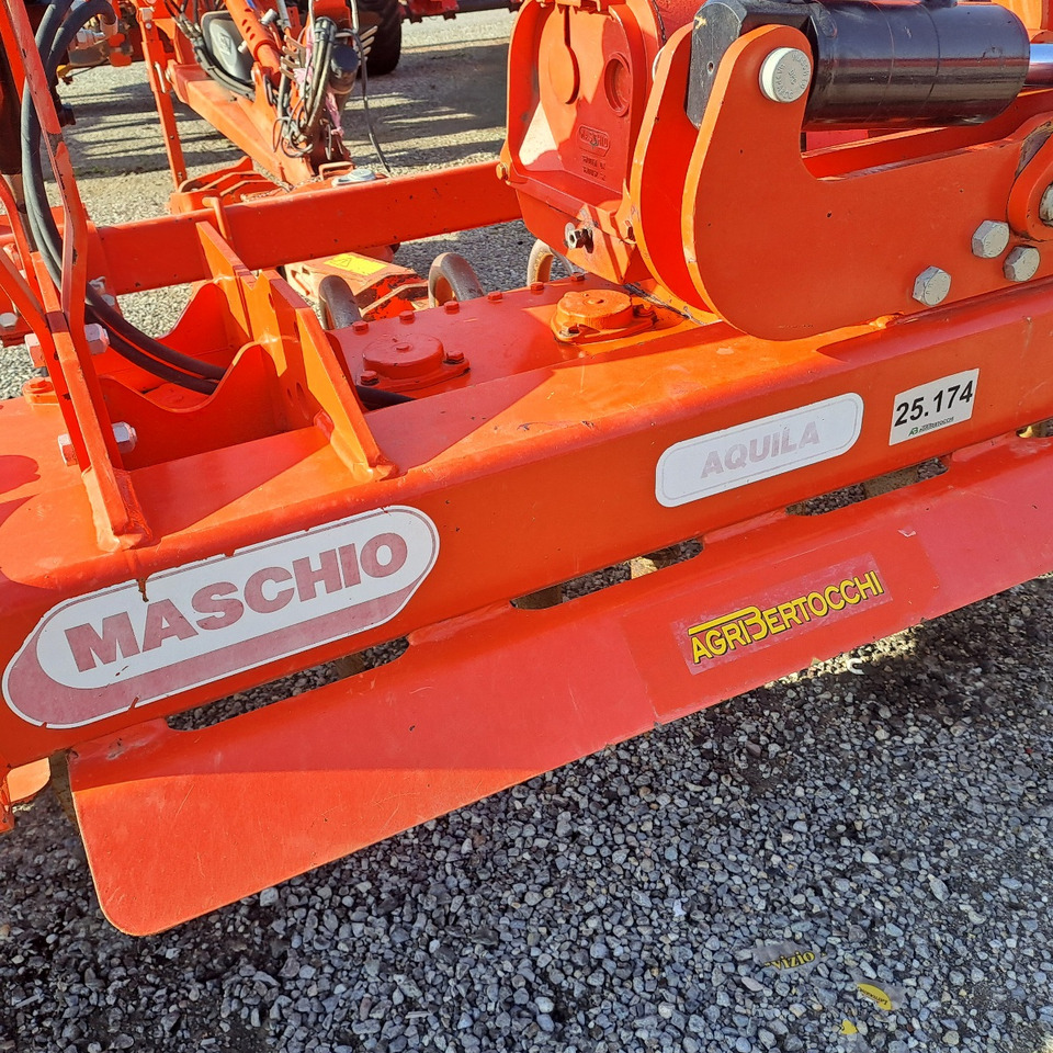 ERPICE ROTANTE PIEGHEVOLE MASCHIO AQUILA RAP 7000 - Rotavator: picture 5 ERPICE ROTANTE PIEGHEVOLE MASCHIO AQUILA RAP 7000 - Rotavator: picture 5