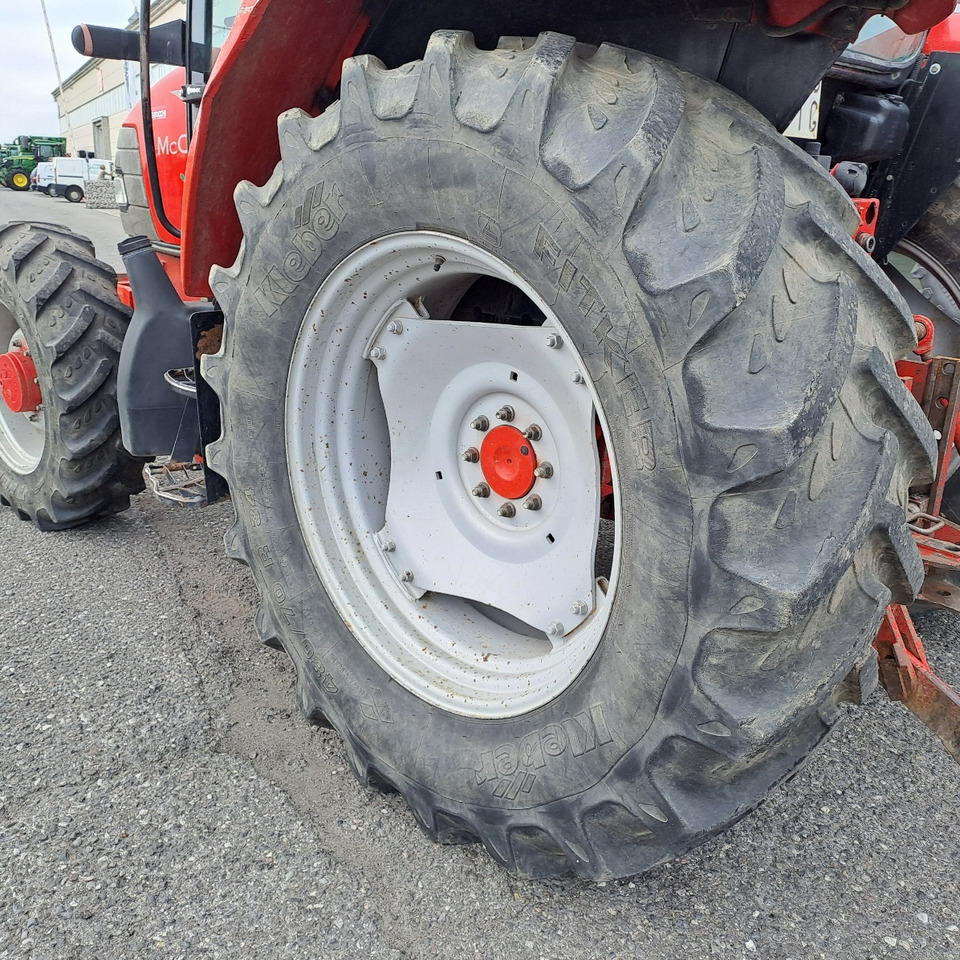 Mc CORMICK Cx85 Xtrashift - Farm tractor: picture 5 Mc CORMICK Cx85 Xtrashift - Farm tractor: picture 5