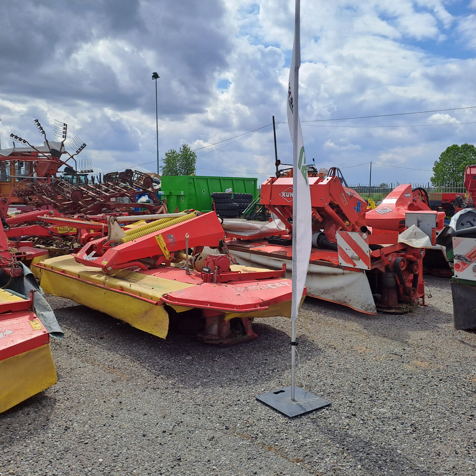 POTTINGER NOVA CAT ALPHA MOTION 306 - Mower: picture 1 POTTINGER NOVA CAT ALPHA MOTION 306 - Mower: picture 1