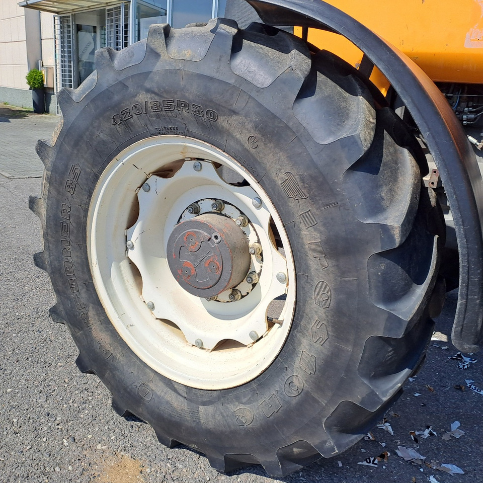 Farm tractor RENAULT ARES 720 RZ: picture 7