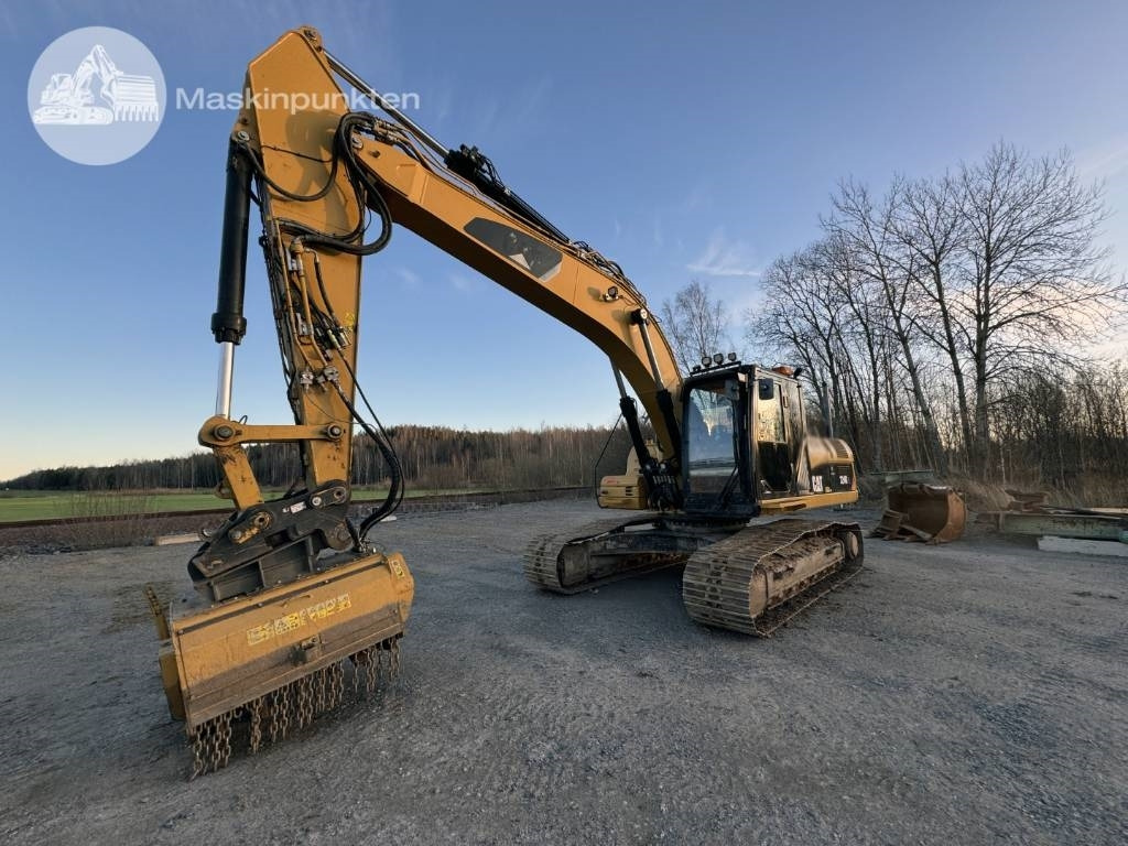 CAT 324 D L - Crawler excavator: picture 1 CAT 324 D L - Crawler excavator: picture 1