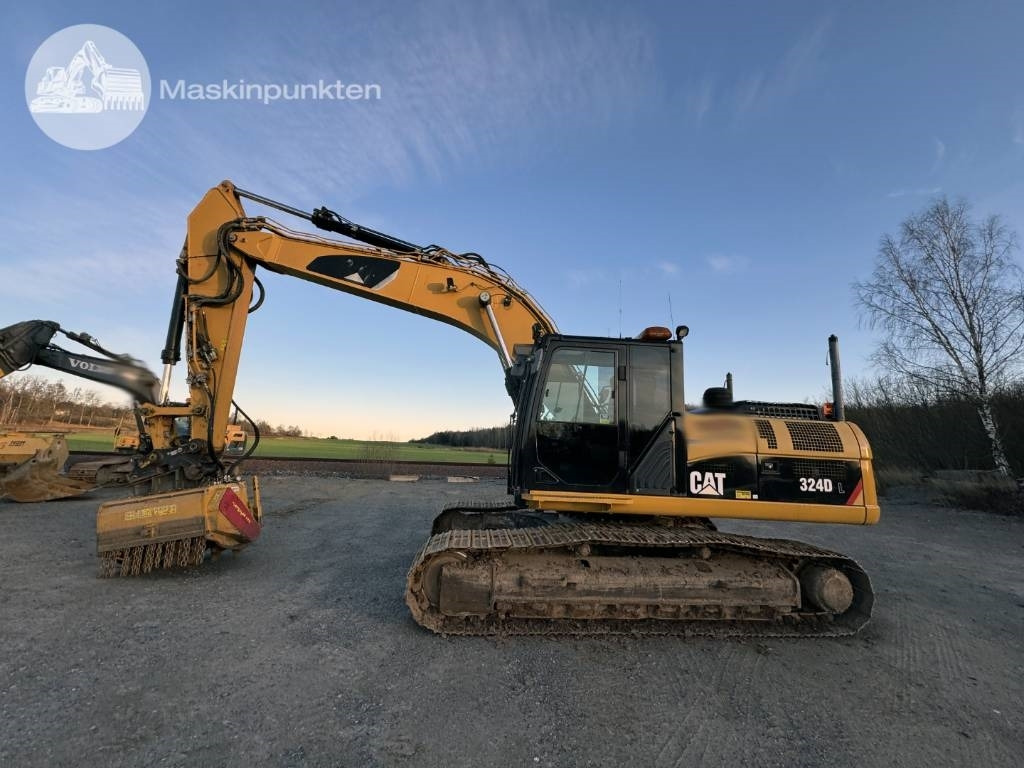 CAT 324 D L - Crawler excavator: picture 2 CAT 324 D L - Crawler excavator: picture 2