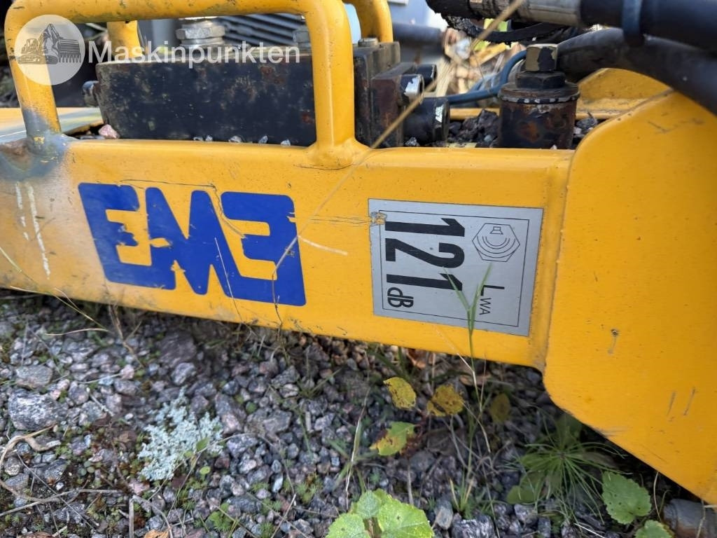 Hydraulhammare EME - Hydraulic hammer for Construction machinery: picture 3 Hydraulhammare EME - Hydraulic hammer for Construction machinery: picture 3