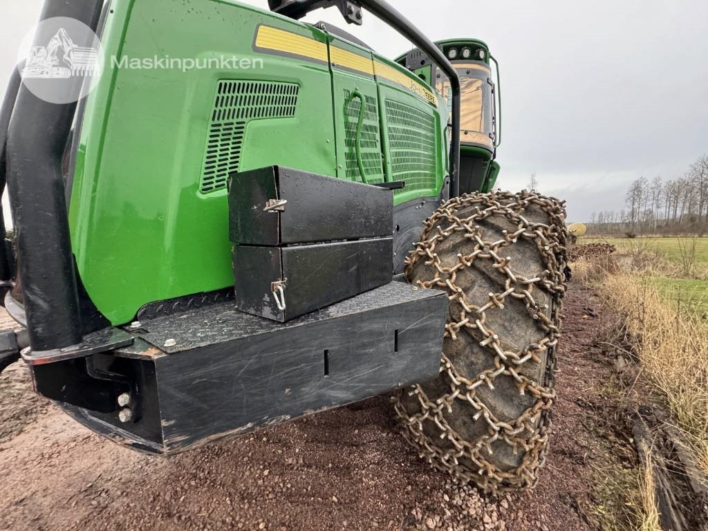 Forestry harvester John Deere 1470 G: picture 27 Forestry harvester John Deere 1470 G: picture 27