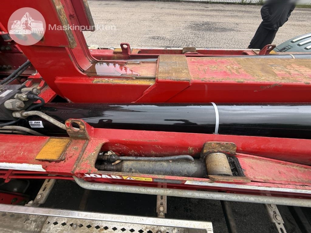 Hook lift truck Scania R 520 LB: picture 45