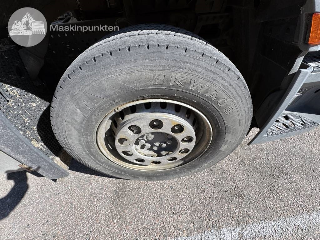 Tractor unit Mercedes-Benz Actros 1843: picture 23
