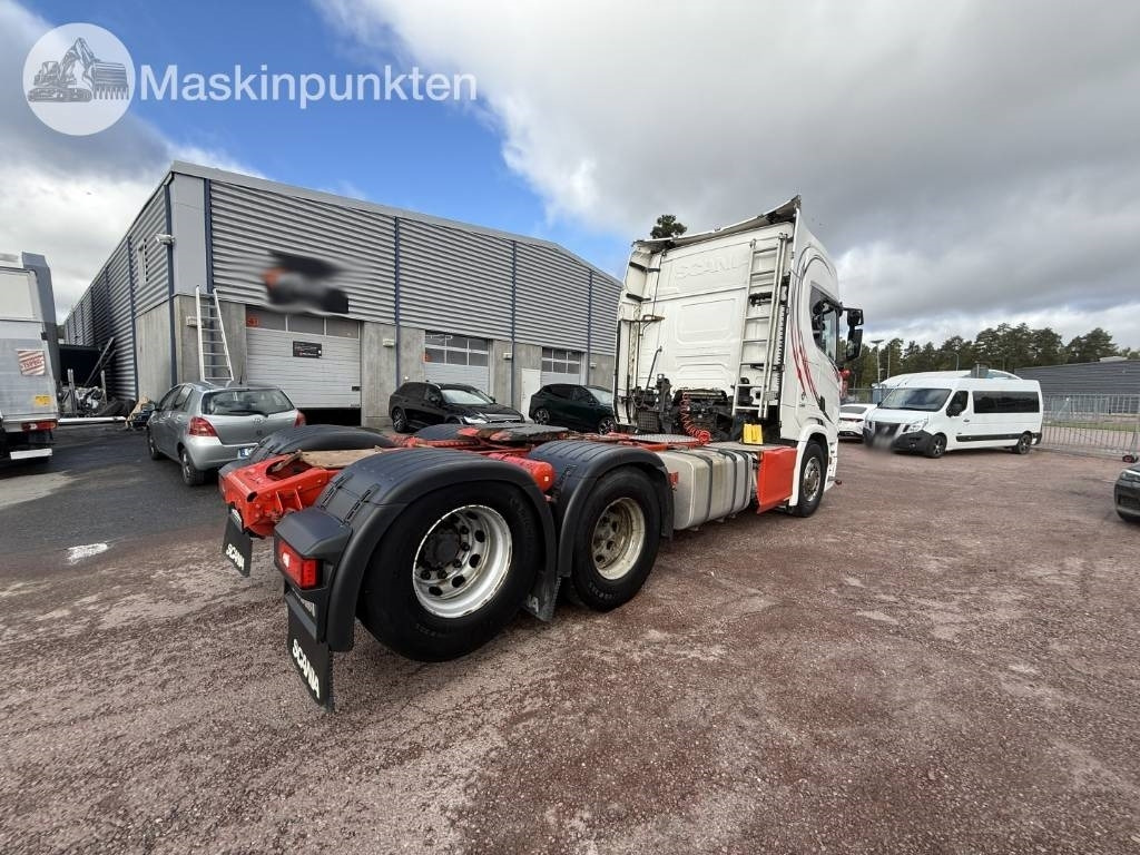 Scania R 520 - Tractor unit: picture 5 Scania R 520 - Tractor unit: picture 5