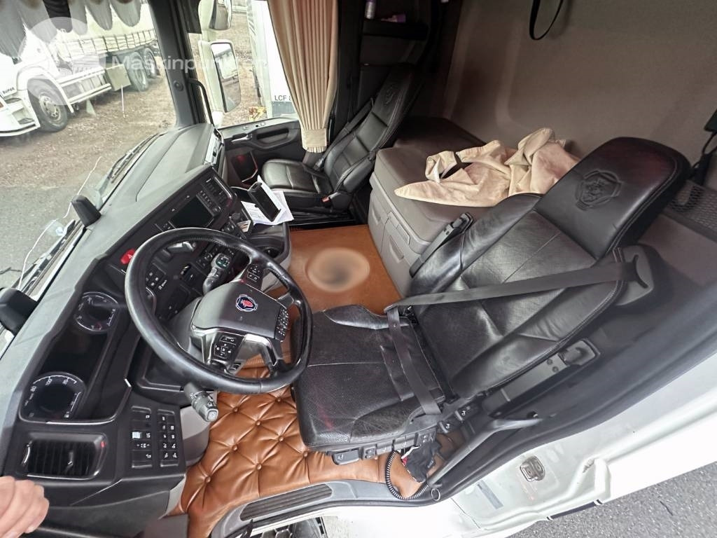Tractor unit Scania R 540: picture 16