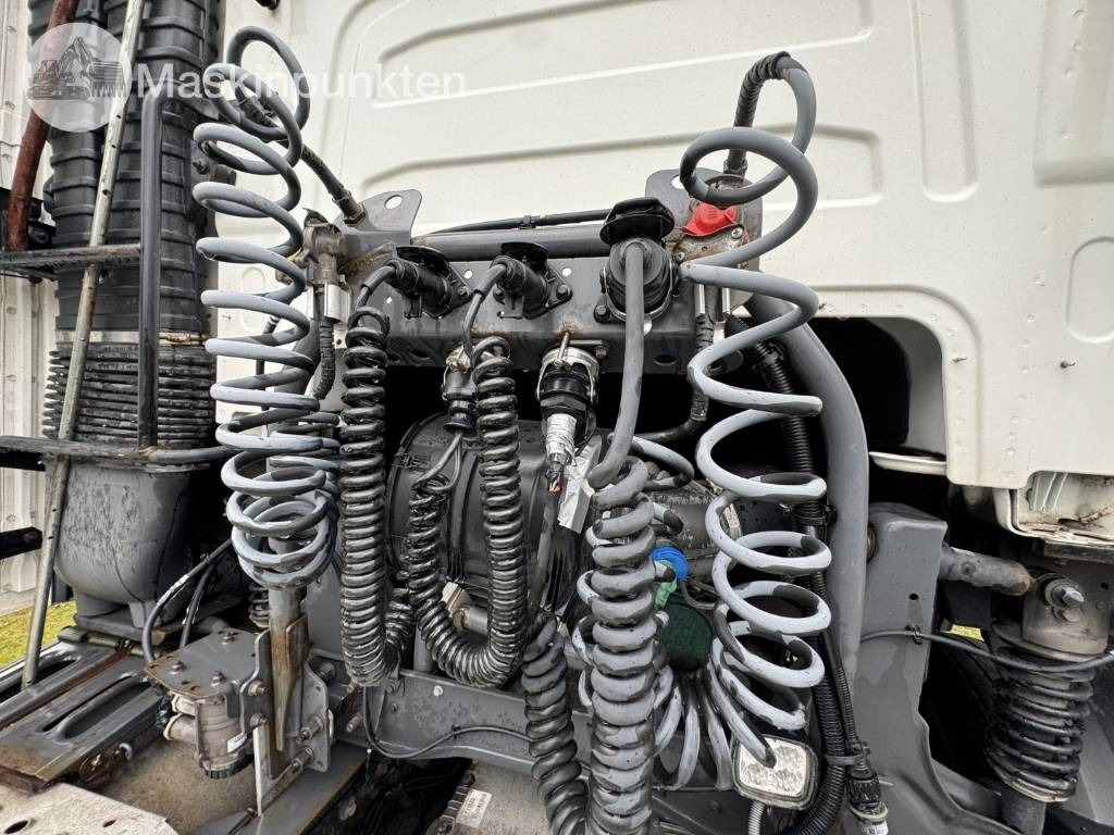 Tractor unit Volvo FH 500: picture 25 Tractor unit Volvo FH 500: picture 25