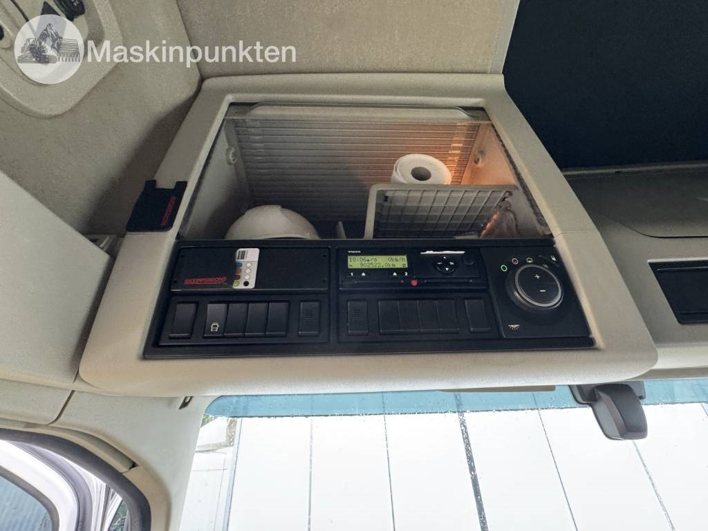 Tractor unit Volvo FH 500: picture 40 Tractor unit Volvo FH 500: picture 40